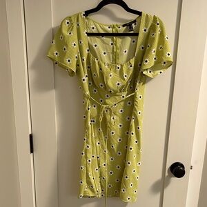 Adorable forever 21 Floral Green Dress